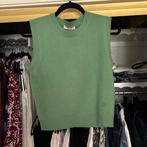Doen Louden sweater top